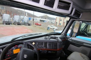 Steering Wheel and Dash - 2012 Volvo Truck VNL 670