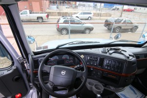 Steering Wheel and Dash - 2012 Volvo Truck VNL 670